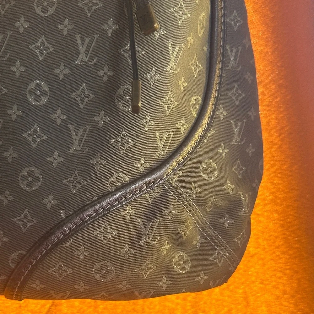 Authentic Louis Vuitton Manon gray Jean GM Mini Lin Manon Monogram Shoulder Bag